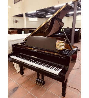 Piano Yamaha G5E