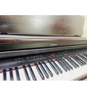 Roland HP530