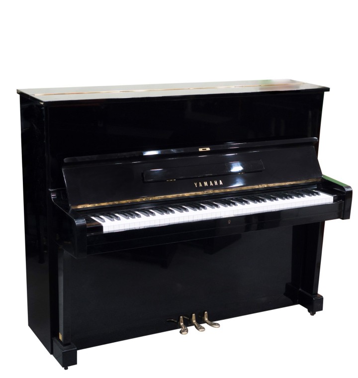 Yamaha U1E