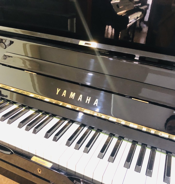 Yamaha U3M