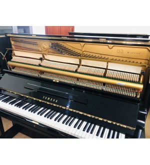 Yamaha U3M