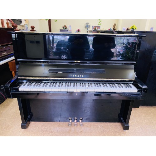 Yamaha U2G
