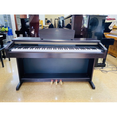 Yamaha YDP-181